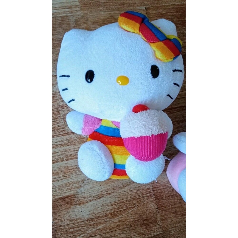 TY Hello Kitty Rainbow Cupcake Plush 2014 Sanrio Striped Dress 6" - Picture 3 of 10